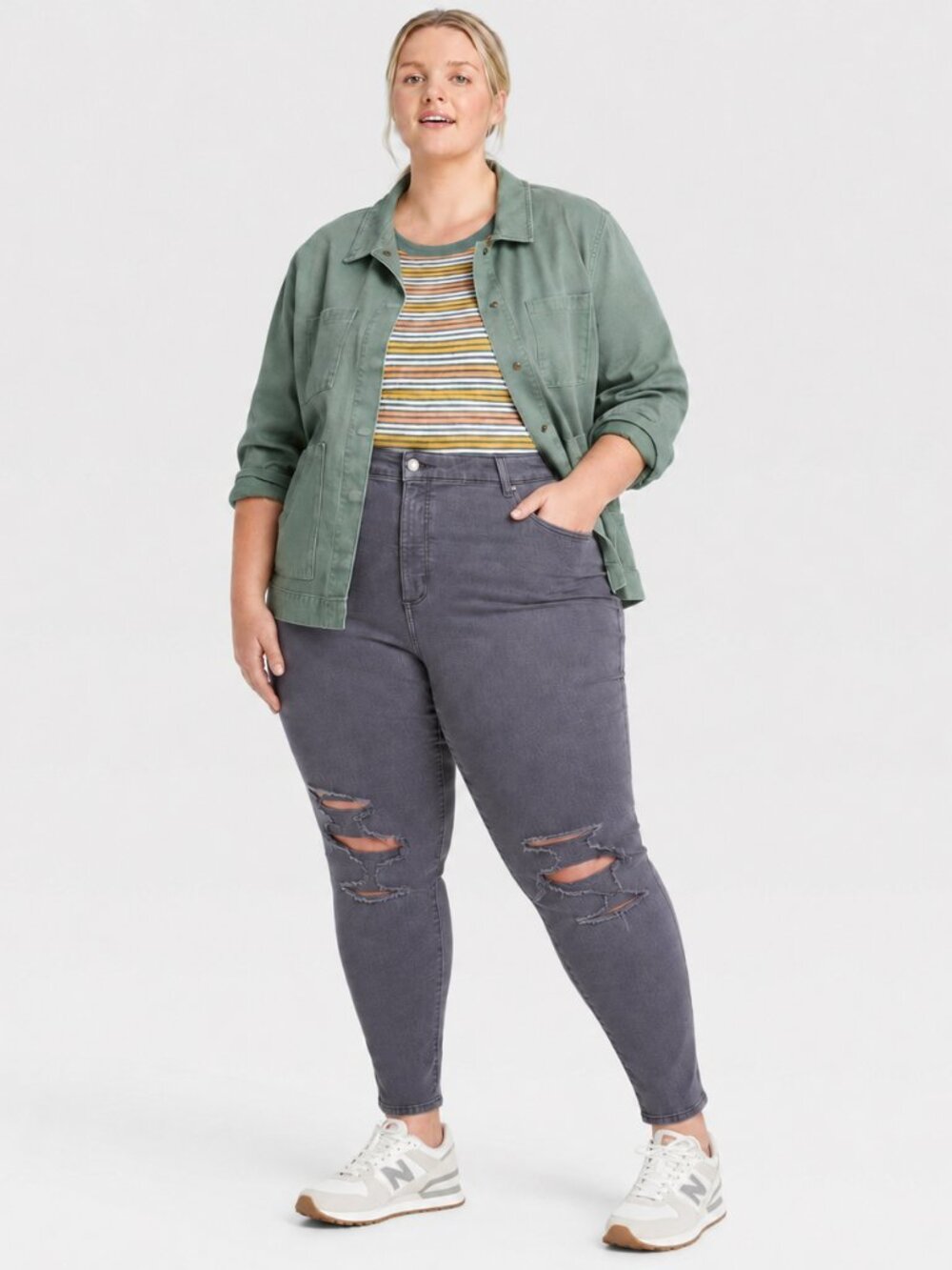 Universal Thread High Rise Skinny Distressed Jeans Dark Wash Size 22W NWT